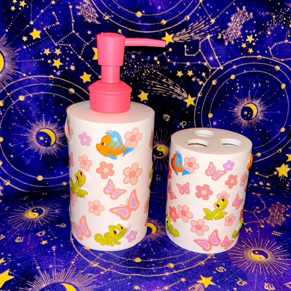 Disney Princess Sidekick Soap Dispenser and Toothbrush holder set